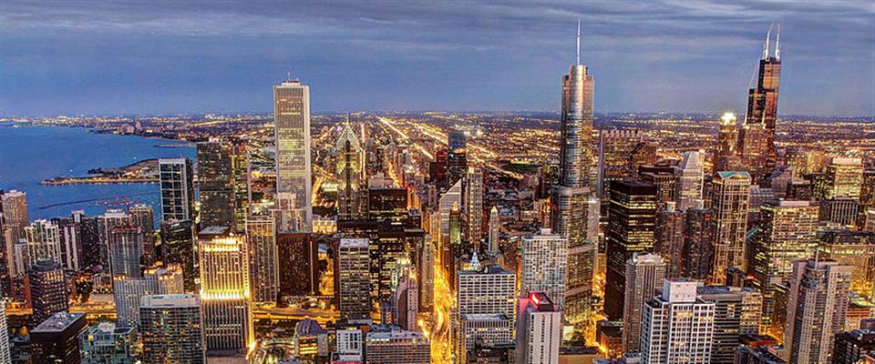 Chicago skyline at night