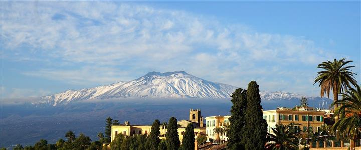 From Vesuvius to Etna